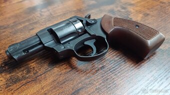 Flobert revolver KORA /2,5“/ černý , dřevo cal. 6mm flobert - 3