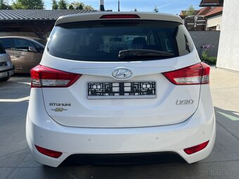 HYUNDAI ix20 1.4i 66 KW 1.MAJ.PDC VYHŘ.SED.2x KOLA 49000km - 3