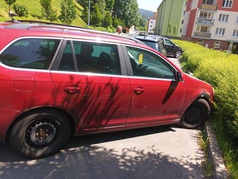 Golf V Variant 1.4 tsi 90kw 2008 6 Kvalt-na opravu - 3