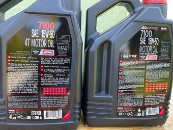 Olej motul - 3