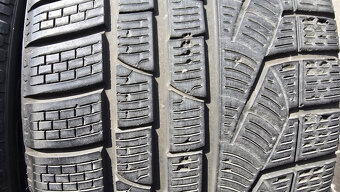 Zimní pneu 265/35/19 Pirelli - 3