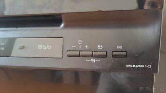 Myčka pod linku, černá, MIDEA - 3