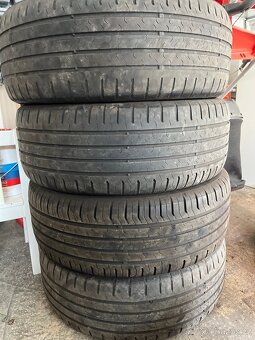 Pneu Continental 205/55 R 16 V - 3
