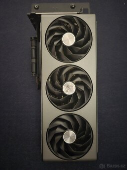 Sapphire Radeon RX 7900 XTX NITRO+ Vapor-X 24GB - 3