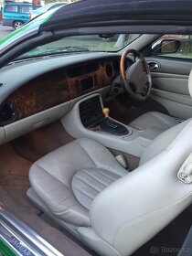 Jaguar XK R - 3