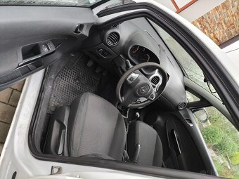 Opel Corsa 1.2 rok výroby 2013 LPG - 3