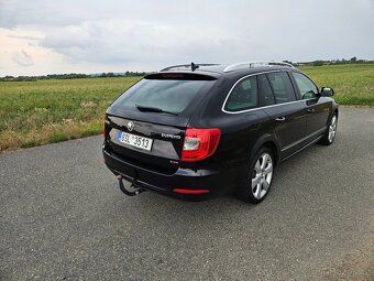 ŠKODA SUPERB II 4x4 facelift COMBI,,125KW,,DSG,,XENON,,NAVI, - 3