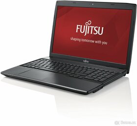 Fujitsu Lifebook A544 - i5, 15,6", 8GB, 500GB, Intel HD 4600 - 3
