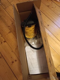 Nepoužitý nafukovací cvičební válec s pumpou 120 x 90 cm PVC - 3