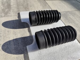 Gumové ochranné měchy na vidlici 41mm - 3