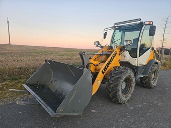 Prodám kolový nakladač Liebher L 506 C - 3