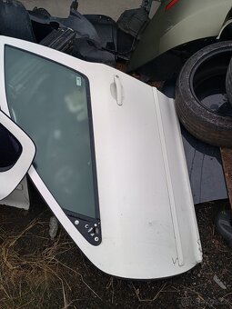 Prodám dveře na škoda Octavia 2 face - 3