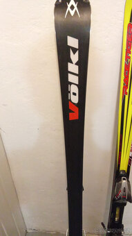 volkl racetiger SLalom carver, 165 cm- minimálně používané - 3