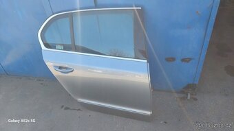 Dveře Škoda Superb 2 - 3