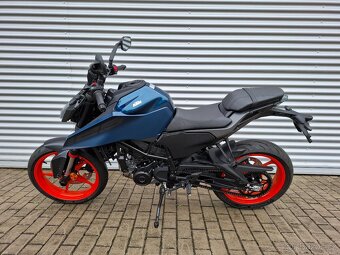 KTM 125 Duke - 3