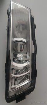 Škoda Rapid 5JA mlhovka prava led denní svíceni - 3