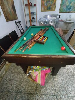 Prodám krásný zachovalý karambolový stůl. - 3