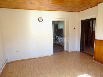 Prodej rodinného domu, 138 m2 - Karlovice - Sedmihorky - 3