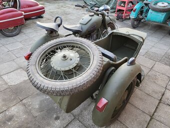 Ural,Dněpr MW 750 vojenský s poháněnou sajdou - 3
