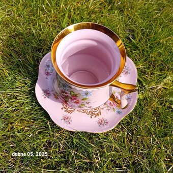 Sada růžového porcelánu. - 3