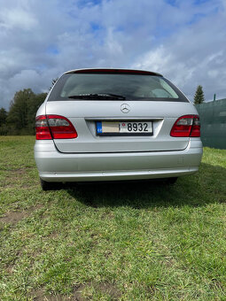 Mercedes Benz E 320 CDI T 4 matic W 211 - 3