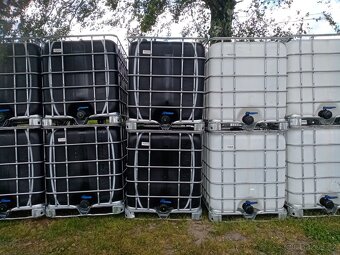 IBC nádrže kontejnery na 1000 litrů - 3
