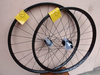 Nové výplety Shimano WH-MT620-TL 29"/27.5" Micro Spline - 3