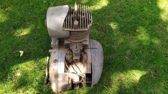 Motor ČZ skútr prase 175 450 - 03 - 3
