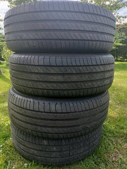 Michelin primacy 4 215/60R17 - 3