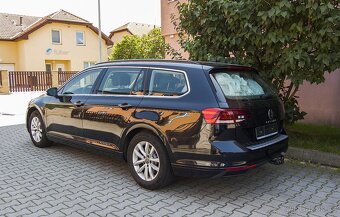 Volkswagen Passat Variant Business 2.0TDI 2021 149000 Manuál - 3