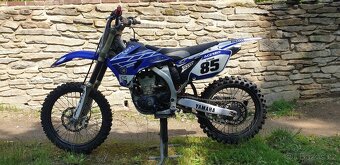 YAMAHA YZ450 F 2009 - 3