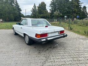 Mercedes-Benz SL 560 - 3