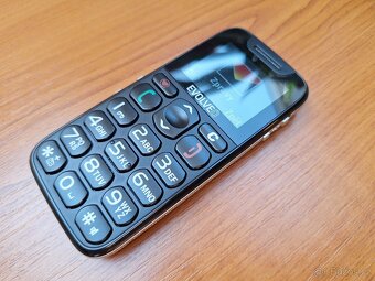 EVOLVEO EasyPhone černý - seniorský telefon - 3