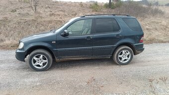 Mercedes Benz ML 270cdi manuál 6st. Luxury line, Bose audio - 3