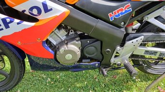Honda CBR 125r - 3