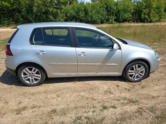 Prodám VW GOLF V 1.9TDI 77kw 2008 EDITION nová STK - 3