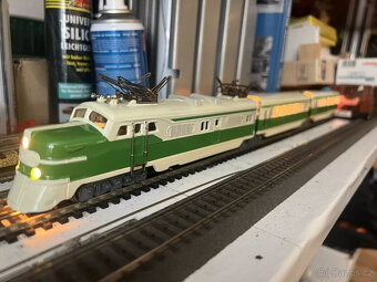 Märklin železniční vůz ST 800 zeleno-béžový Střešní žebra m - 3