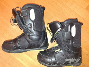 Boty na snowboard - velikost 38-39 - 3