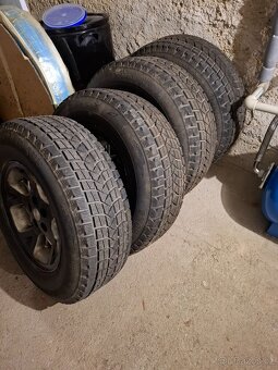 Kola jeep cherokee kj - 3