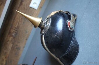 Helma s hrotem  Helma - 3