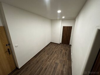 Pronájem prostorného bytu 3+1 Lovosice, ulice Terezínská - 3