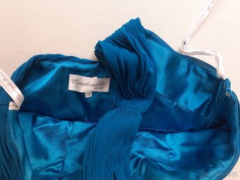 Prodám dámské společenské, plesové šaty - velikost M - 3