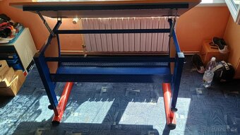 Dětský psací stůl s nastavitelnou výškou a sklonem, rostoucí - 3