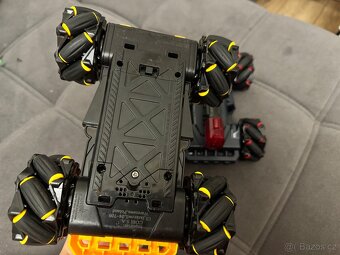 Auto autíčko na ovládání hra při dvě děti - 3