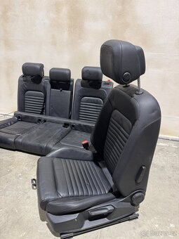 Sada sedaček VW Passat B8 Variant černá kůže RHD - 3