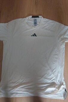 tričko Adidas - 3