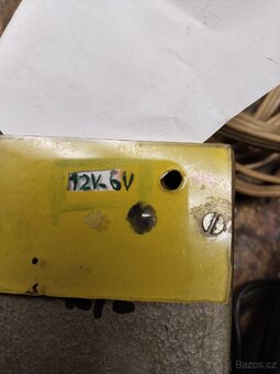 Nabíječka 6 a12 V - 3