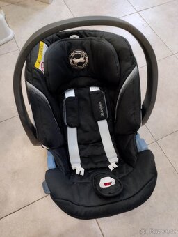 Autosedačka vajíčko Cybex Aton - 3