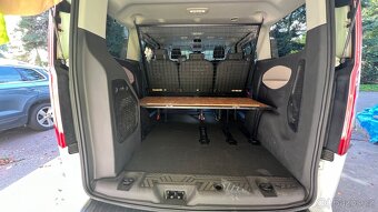 Vestavba Ford Tourneo Custom - 3