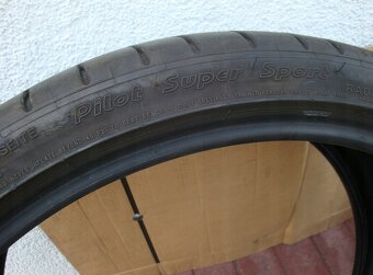 Letní pneu MICHELIN PILOT SUPER SPORT 245/30/20 a 265/30 20 - 3